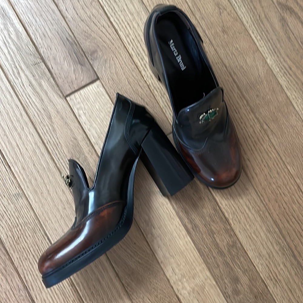NEW Leather Heeled Loafers Shoes, Made in Italy